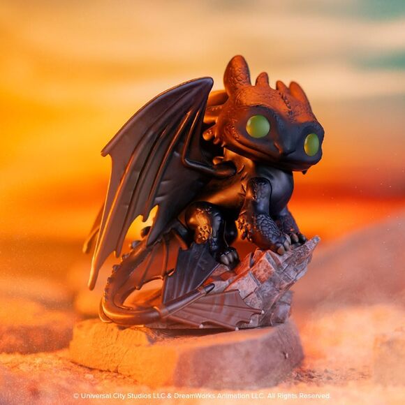 Funko Pop Deluxe How to Train Your Dragon Toothless Collectible Figure Toy - Picture 2 of 9